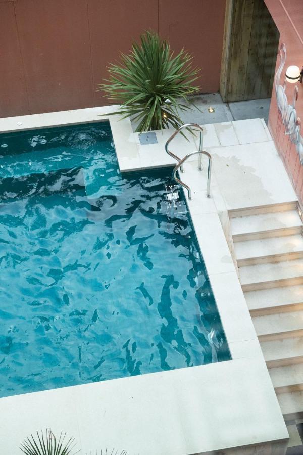 The Dean Galway Hotel Bagian luar foto